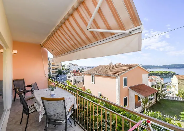Apartment Smoljic *